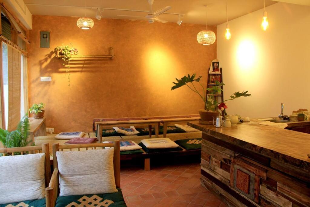 Ananda Tree House Eco Homestay Катманду Экстерьер фото